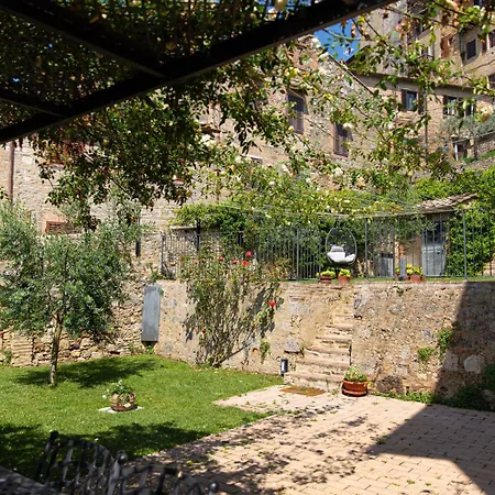 Apartment The Tower's Garden *